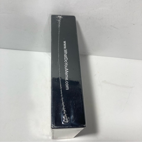 What Do You Meme? Game of Thrones Photo Expansion Pack 75 Cards NEW - Picture 5 of 9